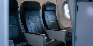 Lufthansa Unveils New A320 Cabin